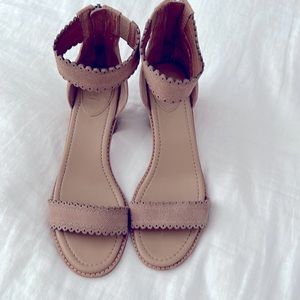 Frye Brielle Sandal Size 9.5 M Blush - very light pink - almost nude